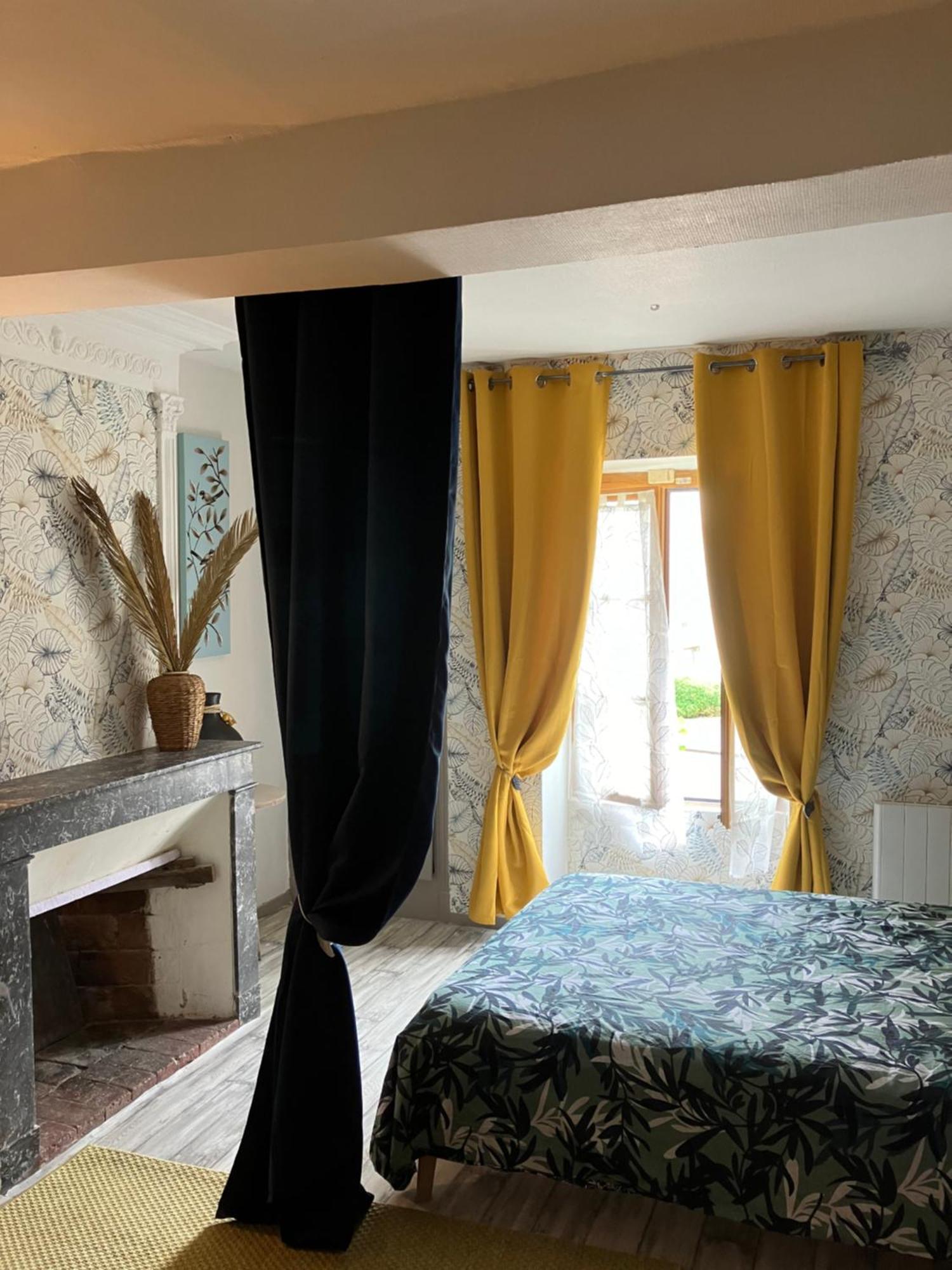 Charmante Maison En Pierres Ferienhaus