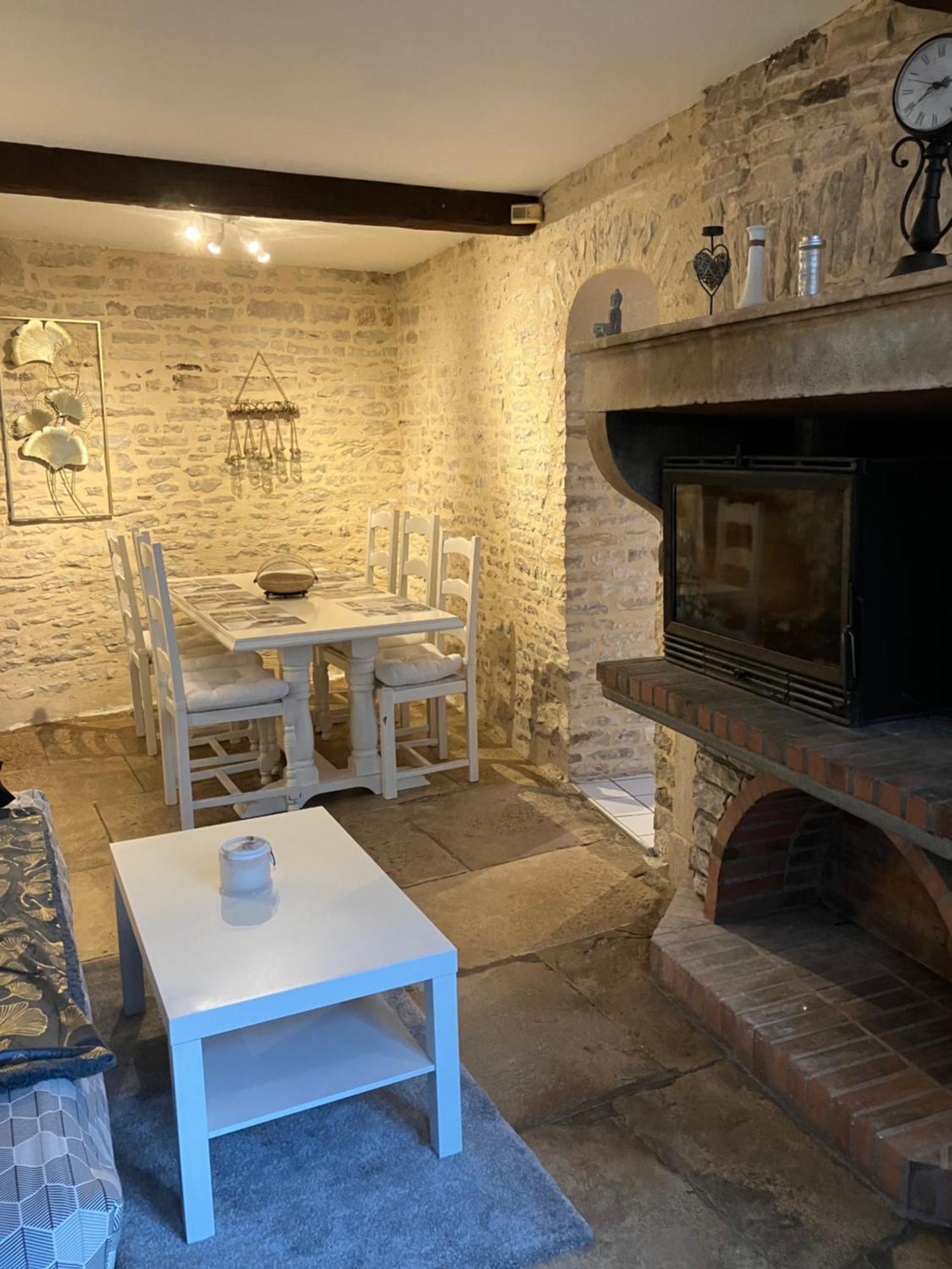 Charmante Maison En Pierres